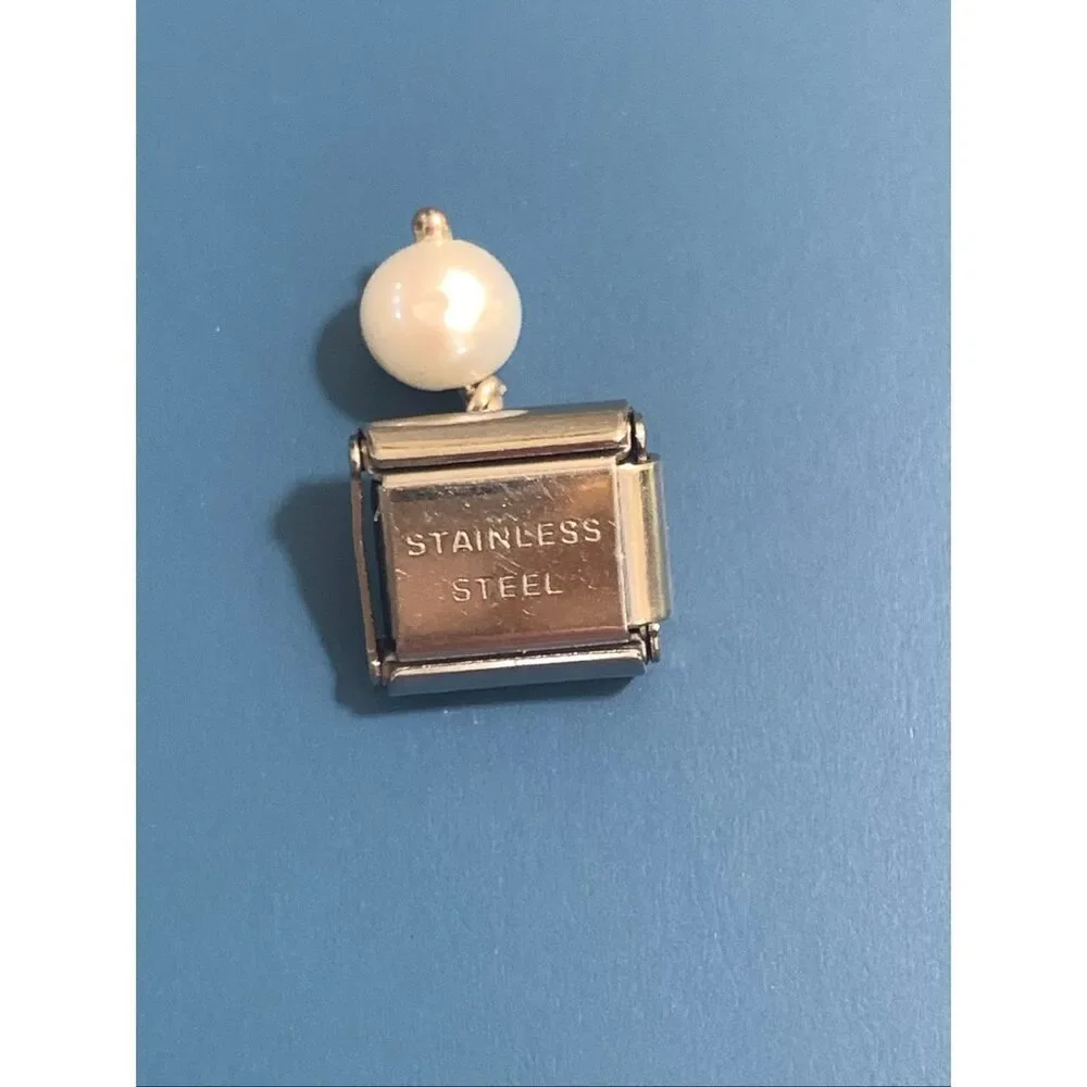 Italian Charm with Pearl Dangling #vintage #pearl